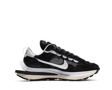 Load image into Gallery viewer, SAKAI "BLACK WHITE" X NIKE