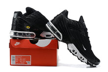 Cargar imagen en el visor de la galería, AIR MAX PLUS III &quot;BLACK WHITE&quot;
