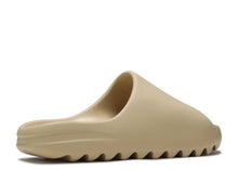 Load image into Gallery viewer, YEEZY SLIDE &quot;DESERT SAND&quot;
