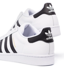 Load image into Gallery viewer, ADIDAS &quot;SUPERSTAR&quot;
