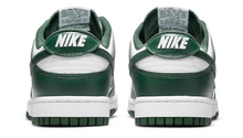 Cargar imagen en el visor de la galería, DUNK &quot;MICHIGAN STATE GREEN&quot;
