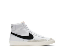 Cargar imagen en el visor de la galería, BLAZER MID 77 &quot;VINTAGE&quot;
