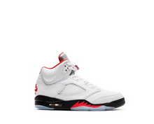 Cargar imagen en el visor de la galería, RETRO 5 HIGH &quot;FIRE RED SILVER&quot;
