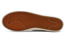 Cargar imagen en el visor de la galería, BLAZER MID 77 &quot;VINTAGE&quot;
