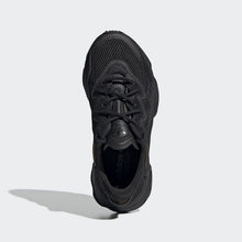 Load image into Gallery viewer, ADIDAS &quot;OZWEEGO BLACK&quot;
