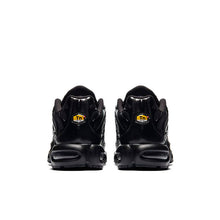 Cargar imagen en el visor de la galería, AIR MAX PLUS TN &quot;BLACK&quot;
